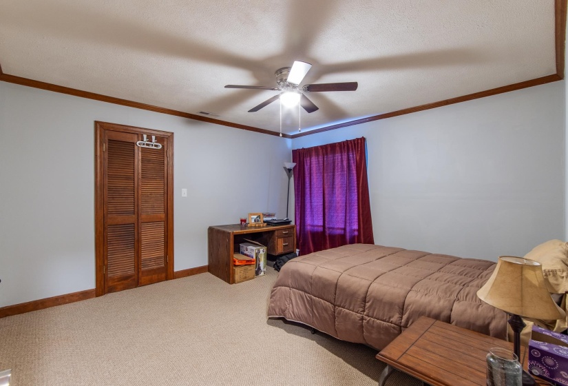255 EASLEY LOOP, Savannah, Tennessee 38372, 4 Bedroom Bedrooms, 11 Room Rooms,2.1 BathroomBathrooms,Residential,For Sale,EASLEY,0,10229161