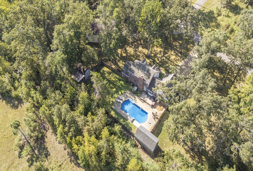 255 EASLEY LOOP, Savannah, Tennessee 38372, 4 Bedroom Bedrooms, 11 Room Rooms,2.1 BathroomBathrooms,Residential,For Sale,EASLEY,0,10229161
