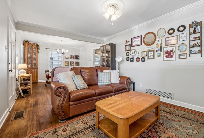 706 PERKINS RD, Memphis, Tennessee 38122, 3 Bedroom Bedrooms, 6 Room Rooms,1 BathroomBathrooms,Residential,For Sale,PERKINS,0,10229163