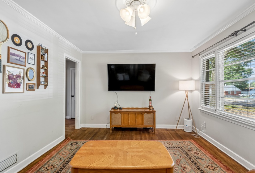 706 PERKINS RD, Memphis, Tennessee 38122, 3 Bedroom Bedrooms, 6 Room Rooms,1 BathroomBathrooms,Residential,For Sale,PERKINS,0,10229163