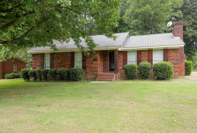 257 ANTHONY ST, Ripley, Tennessee 38063, 3 Bedroom Bedrooms, 8 Room Rooms,2 BathroomBathrooms,Residential,For Sale,ANTHONY,0,10229169