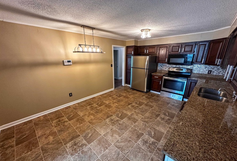 257 ANTHONY ST, Ripley, Tennessee 38063, 3 Bedroom Bedrooms, 8 Room Rooms,2 BathroomBathrooms,Residential,For Sale,ANTHONY,0,10229169