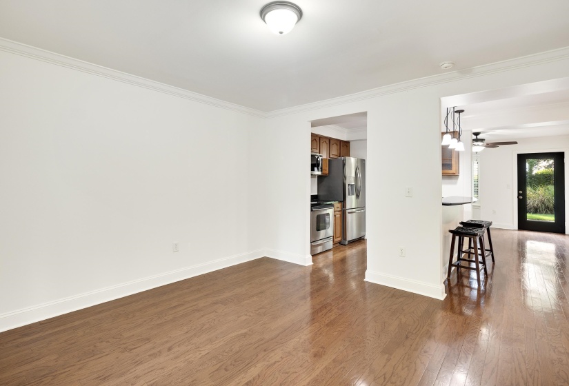 7488 GERMANTOWN SQ, Germantown, Tennessee 38138, 2 Bedroom Bedrooms, 5 Room Rooms,2.1 BathroomBathrooms,Residential,For Sale,GERMANTOWN,0,10229175