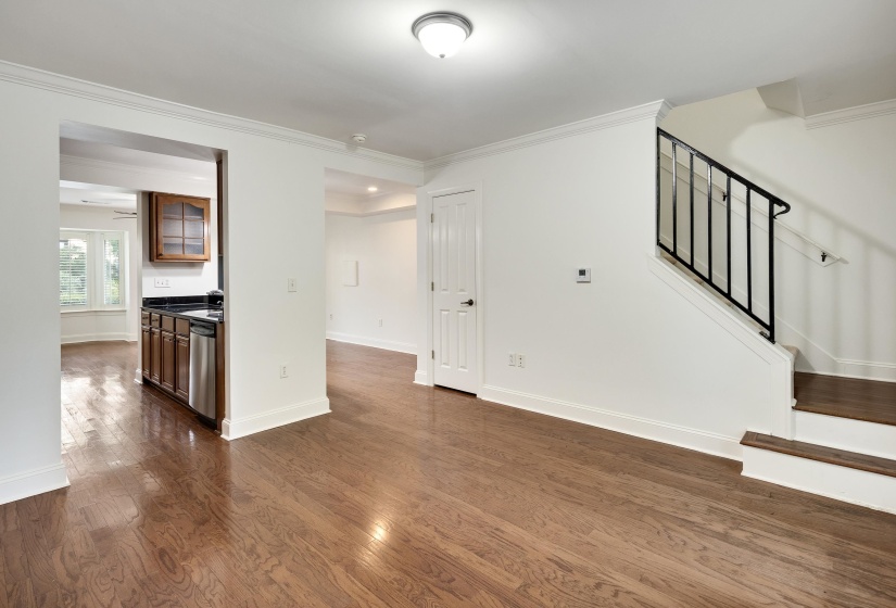 7488 GERMANTOWN SQ, Germantown, Tennessee 38138, 2 Bedroom Bedrooms, 5 Room Rooms,2.1 BathroomBathrooms,Residential,For Sale,GERMANTOWN,0,10229175