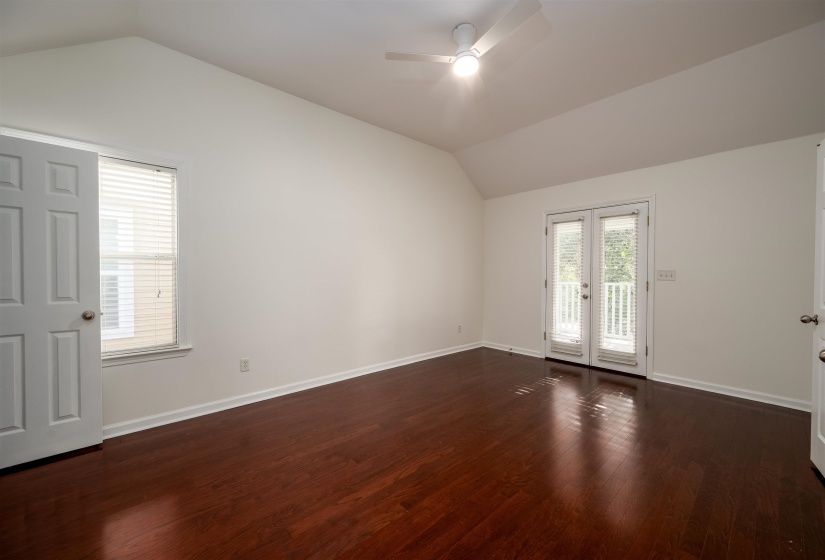 1338 ISLAND PL, Memphis, Tennessee 38103, 3 Bedroom Bedrooms, 7 Room Rooms,2.1 BathroomBathrooms,Residential,For Sale,ISLAND,0,10229177