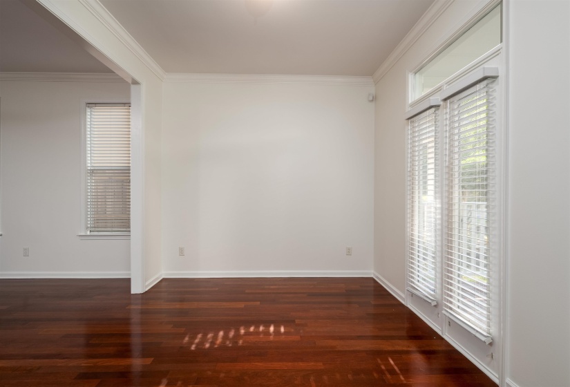 1338 ISLAND PL, Memphis, Tennessee 38103, 3 Bedroom Bedrooms, 7 Room Rooms,2.1 BathroomBathrooms,Residential,For Sale,ISLAND,0,10229177