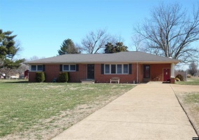 3405 MAIN ST, Union City, Tennessee 38261, 4 Bedroom Bedrooms, 7 Room Rooms,2 BathroomBathrooms,Residential,For Sale,MAIN,0,10229178 3405 MAIN ST, Union City, Tennessee 38261, 4 Bedroom Bedrooms, 7 Room Rooms,2 BathroomBathrooms,Residential,For Sale,MAIN,0,10229178