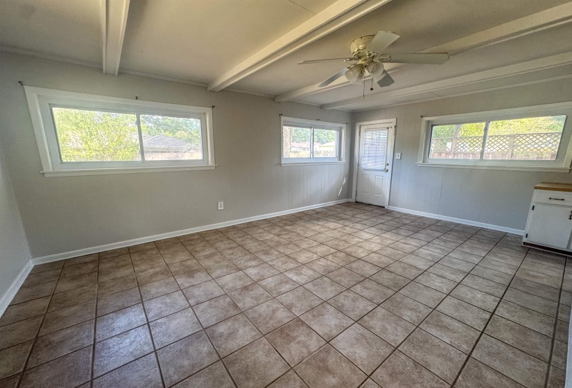 880 HUNTERS RETREAT DR, Collierville, Tennessee 38017, 3 Bedroom Bedrooms, 9 Room Rooms,2 BathroomBathrooms,Rental Properties,For Sale,HUNTERS RETREAT,0,10229214