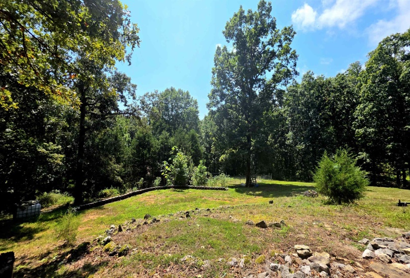 160 POPLAR DR, Buchanan, Tennessee 38222, 3 Bedroom Bedrooms, 9 Room Rooms,3 BathroomBathrooms,Residential,For Sale,POPLAR,0,10228949