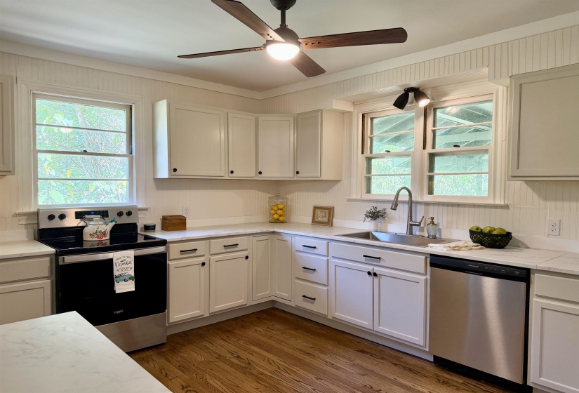 200 GORDON DR, Somerville, Tennessee 38068, 2 Bedroom Bedrooms, 6 Room Rooms,2 BathroomBathrooms,Residential,For Sale,GORDON,0,10229181