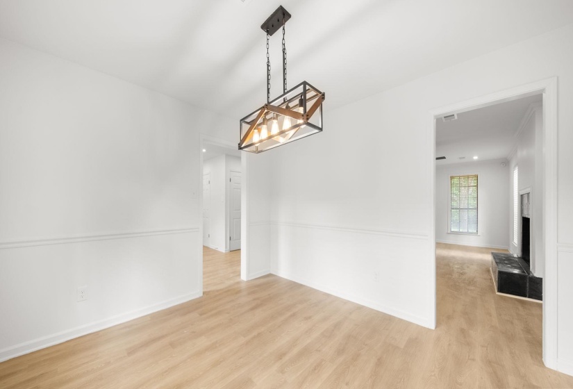 4351 SPRING OAK CV, Memphis, Tennessee 38125, 5 Bedroom Bedrooms, 8 Room Rooms,2.1 BathroomBathrooms,Residential,For Sale,SPRING OAK,0,10229182