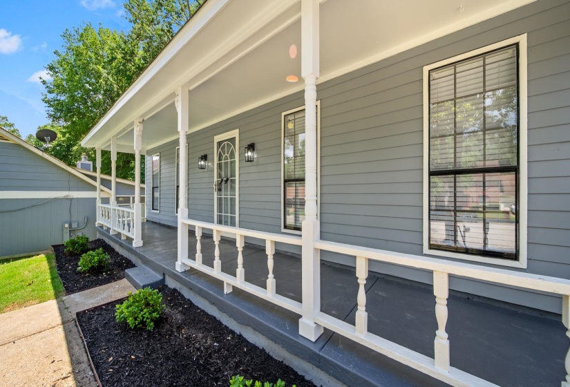 4351 SPRING OAK CV, Memphis, Tennessee 38125, 5 Bedroom Bedrooms, 8 Room Rooms,2.1 BathroomBathrooms,Residential,For Sale,SPRING OAK,0,10229182
