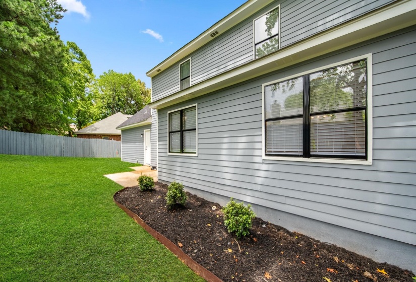 4351 SPRING OAK CV, Memphis, Tennessee 38125, 5 Bedroom Bedrooms, 8 Room Rooms,2.1 BathroomBathrooms,Residential,For Sale,SPRING OAK,0,10229182