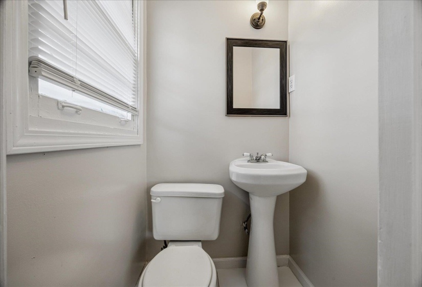 4208 GIVEN AVE, Memphis, Tennessee 38122, 3 Bedroom Bedrooms, 7 Room Rooms,1.1 BathroomBathrooms,Residential,For Sale,GIVEN,0,10229185