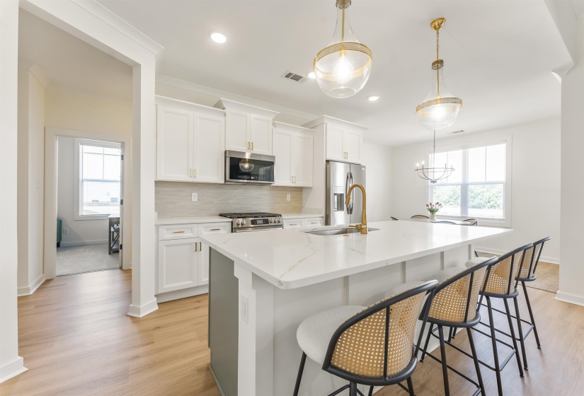 230 HIGHLAND PARK CV, Oakland, Tennessee 38060, 3 Bedroom Bedrooms, 7 Room Rooms,2 BathroomBathrooms,Residential,For Sale,HIGHLAND PARK,0,10229192