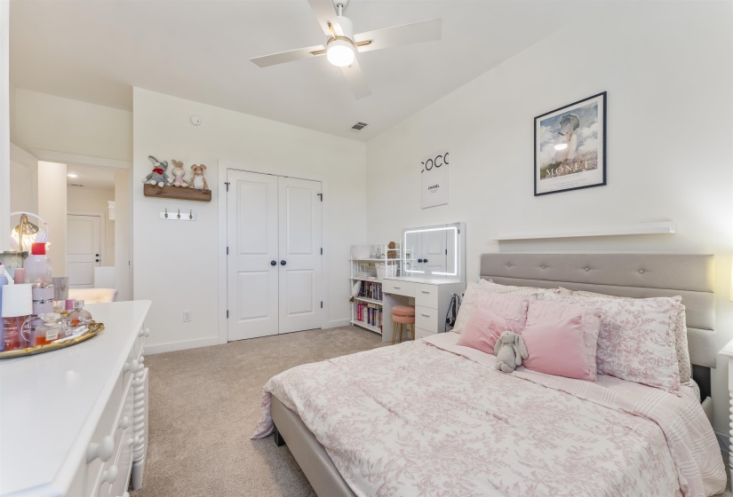 230 HIGHLAND PARK CV, Oakland, Tennessee 38060, 3 Bedroom Bedrooms, 7 Room Rooms,2 BathroomBathrooms,Residential,For Sale,HIGHLAND PARK,0,10229192