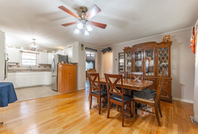 36 MAPLE HILL DR, Munford, Tennessee 38058, 3 Bedroom Bedrooms, 6 Room Rooms,2 BathroomBathrooms,Residential,For Sale,MAPLE HILL,0,10229194