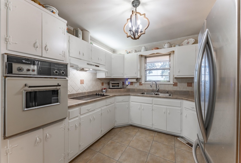 36 MAPLE HILL DR, Munford, Tennessee 38058, 3 Bedroom Bedrooms, 6 Room Rooms,2 BathroomBathrooms,Residential,For Sale,MAPLE HILL,0,10229194