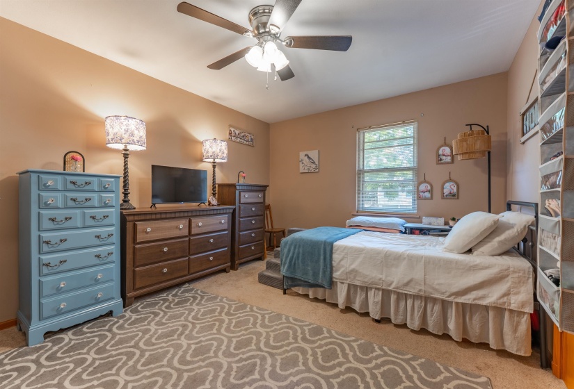 36 MAPLE HILL DR, Munford, Tennessee 38058, 3 Bedroom Bedrooms, 6 Room Rooms,2 BathroomBathrooms,Residential,For Sale,MAPLE HILL,0,10229194