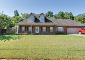 1243 J E BLAYDES BLVD, Atoka, Tennessee 38004, 3 Bedroom Bedrooms, 7 Room Rooms,2 BathroomBathrooms,Residential,For Sale,J E BLAYDES,0,10229195 1243 J E BLAYDES BLVD, Atoka, Tennessee 38004, 3 Bedroom Bedrooms, 7 Room Rooms,2 BathroomBathrooms,Residential,For Sale,J E BLAYDES,0,10229195