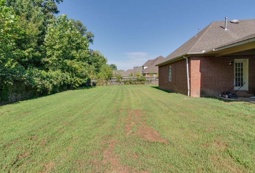 1243 J E BLAYDES BLVD, Atoka, Tennessee 38004, 3 Bedroom Bedrooms, 7 Room Rooms,2 BathroomBathrooms,Residential,For Sale,J E BLAYDES,0,10229195