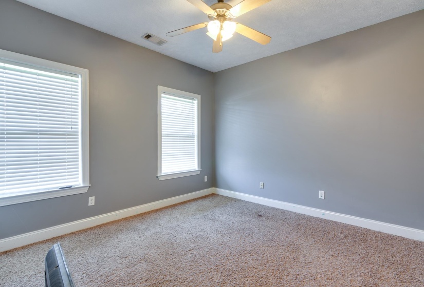 1243 J E BLAYDES BLVD, Atoka, Tennessee 38004, 3 Bedroom Bedrooms, 7 Room Rooms,2 BathroomBathrooms,Residential,For Sale,J E BLAYDES,0,10229195