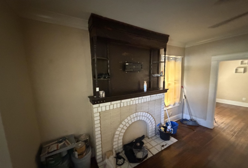 1585 COURT AVE, Memphis, Tennessee 38104, 3 Bedroom Bedrooms, 6 Room Rooms,1 BathroomBathrooms,Residential,For Sale,COURT,0,10229200