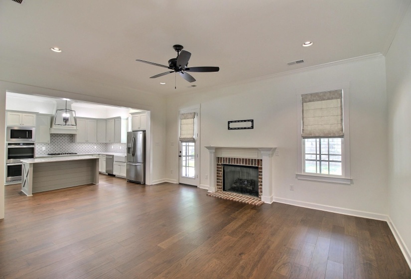 30 LAFAYETTE CROSSING DR, Rossville, Tennessee 38066, 4 Bedroom Bedrooms, 2 Room Rooms,3 BathroomBathrooms,Residential,For Sale,LAFAYETTE CROSSING,0,10229201