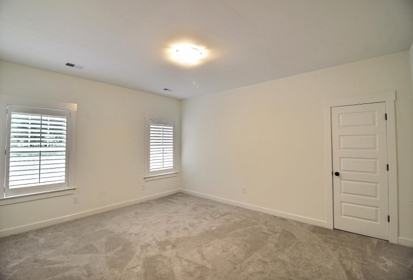30 LAFAYETTE CROSSING DR, Rossville, Tennessee 38066, 4 Bedroom Bedrooms, 2 Room Rooms,3 BathroomBathrooms,Residential,For Sale,LAFAYETTE CROSSING,0,10229201