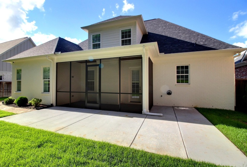 30 LAFAYETTE CROSSING DR, Rossville, Tennessee 38066, 4 Bedroom Bedrooms, 2 Room Rooms,3 BathroomBathrooms,Residential,For Sale,LAFAYETTE CROSSING,0,10229201