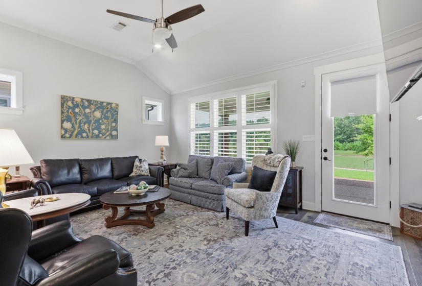 5744 HOLLOW OAK DR, Lakeland, Tennessee 38002, 3 Bedroom Bedrooms, 6 Room Rooms,2 BathroomBathrooms,Residential,For Sale,HOLLOW OAK,0,10229202