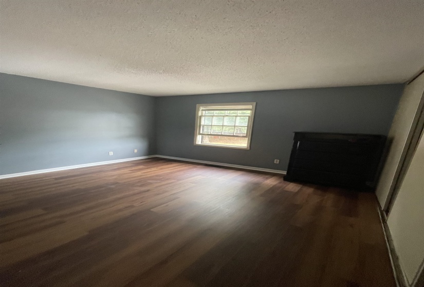 5284 FLOWERING PEACH DR, Memphis, Tennessee 38115, 2 Bedroom Bedrooms, 2 Room Rooms,1.1 BathroomBathrooms,Residential,For Sale,FLOWERING PEACH,0,10229205