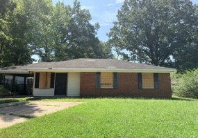1435 FRAYSER BLVD, Memphis, Tennessee 38127, 3 Bedroom Bedrooms, 5 Room Rooms,1 BathroomBathrooms,Residential,For Sale,FRAYSER,0,10229207
