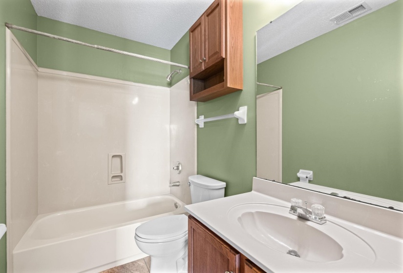 4694 BLOOMFIELD CV, Memphis, Tennessee 38125, 3 Bedroom Bedrooms, 7 Room Rooms,2.1 BathroomBathrooms,Residential,For Sale,BLOOMFIELD,0,10229212