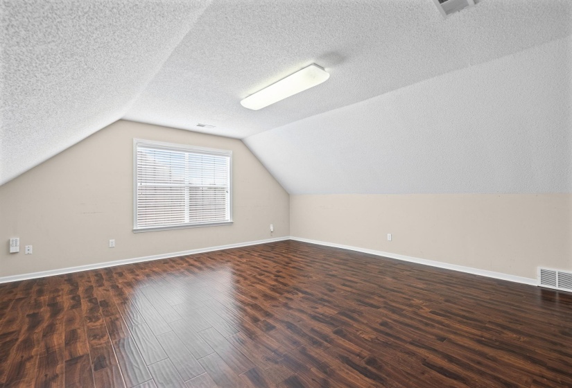 4694 BLOOMFIELD CV, Memphis, Tennessee 38125, 3 Bedroom Bedrooms, 7 Room Rooms,2.1 BathroomBathrooms,Residential,For Sale,BLOOMFIELD,0,10229212