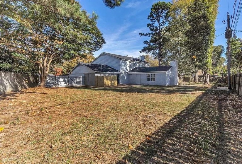 1285 HICKORY WOOD CV, Memphis, Tennessee 38116, 5 Bedroom Bedrooms, 9 Room Rooms,3 BathroomBathrooms,Residential,For Sale,HICKORY WOOD,0,10229213