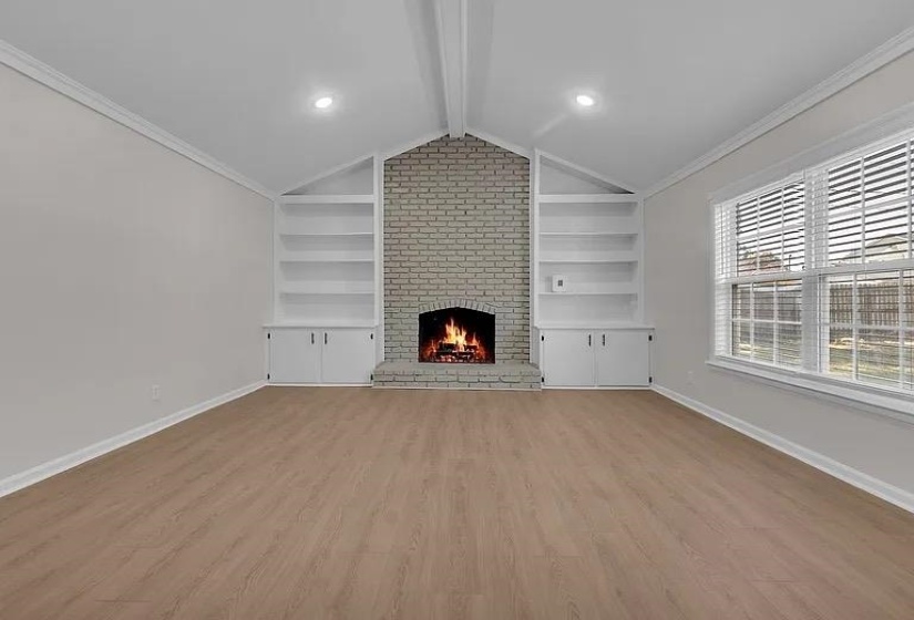 1285 HICKORY WOOD CV, Memphis, Tennessee 38116, 5 Bedroom Bedrooms, 9 Room Rooms,3 BathroomBathrooms,Residential,For Sale,HICKORY WOOD,0,10229213