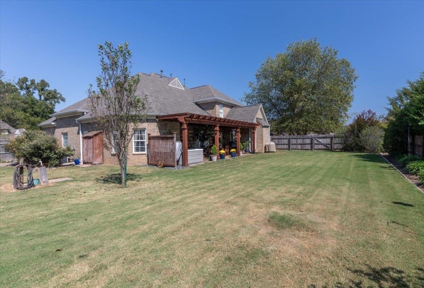 10 SUNDANCE CV, Somerville, Tennessee 38068, 4 Bedroom Bedrooms, 11 Room Rooms,2.1 BathroomBathrooms,Residential,For Sale,SUNDANCE,0,10229215