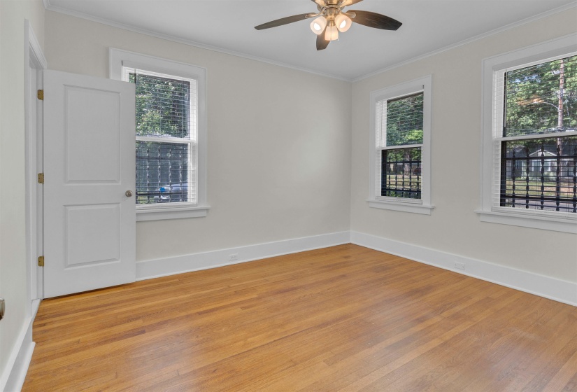 524 HAYNES ST, Memphis, Tennessee 38111, 2 Bedroom Bedrooms, 4 Room Rooms,1 BathroomBathrooms,Rental Properties,For Sale,HAYNES,0,10229238