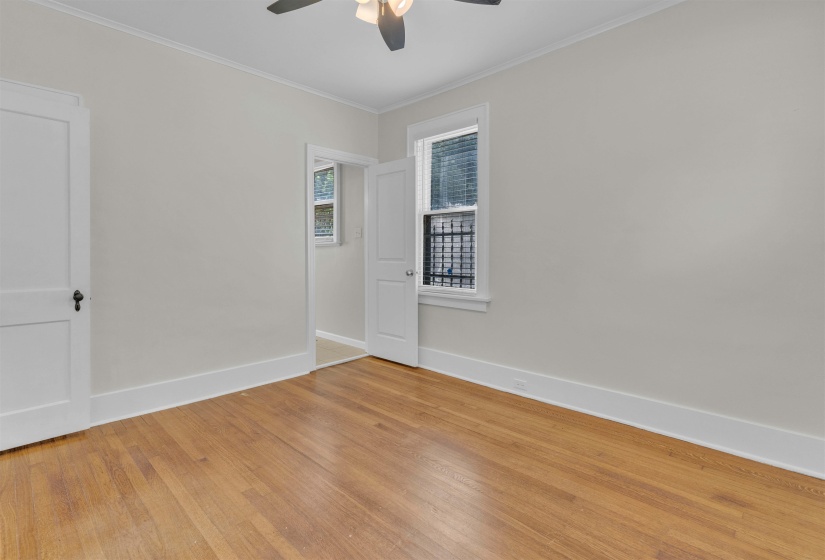 524 HAYNES ST, Memphis, Tennessee 38111, 2 Bedroom Bedrooms, 4 Room Rooms,1 BathroomBathrooms,Rental Properties,For Sale,HAYNES,0,10229238