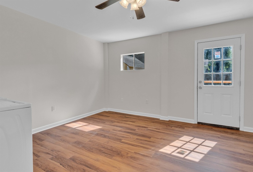 524 HAYNES ST, Memphis, Tennessee 38111, 2 Bedroom Bedrooms, 4 Room Rooms,1 BathroomBathrooms,Rental Properties,For Sale,HAYNES,0,10229238