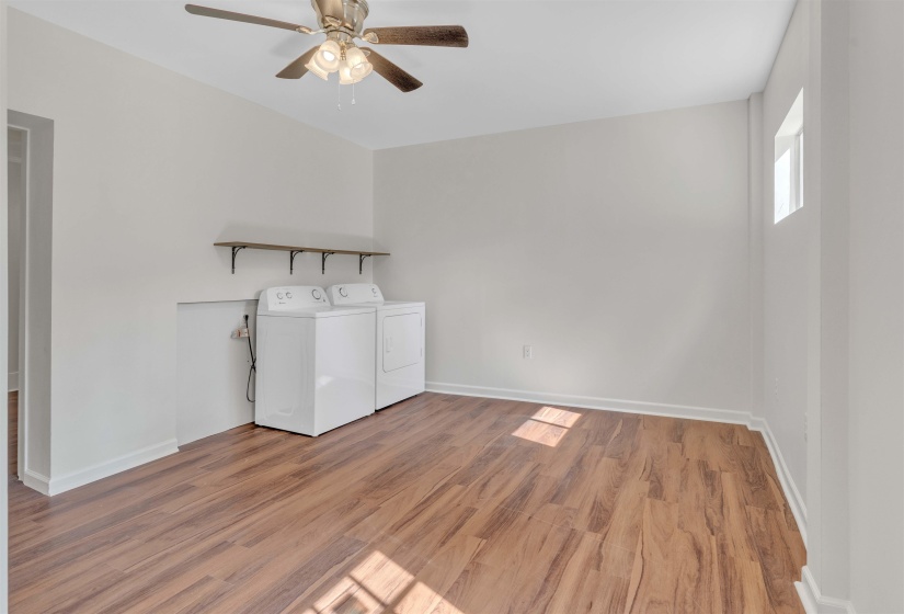 524 HAYNES ST, Memphis, Tennessee 38111, 2 Bedroom Bedrooms, 4 Room Rooms,1 BathroomBathrooms,Rental Properties,For Sale,HAYNES,0,10229238