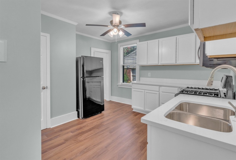 524 HAYNES ST, Memphis, Tennessee 38111, 2 Bedroom Bedrooms, 4 Room Rooms,1 BathroomBathrooms,Rental Properties,For Sale,HAYNES,0,10229238