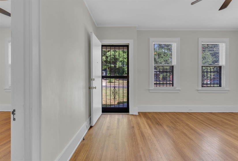 524 HAYNES ST, Memphis, Tennessee 38111, 2 Bedroom Bedrooms, 4 Room Rooms,1 BathroomBathrooms,Rental Properties,For Sale,HAYNES,0,10229238