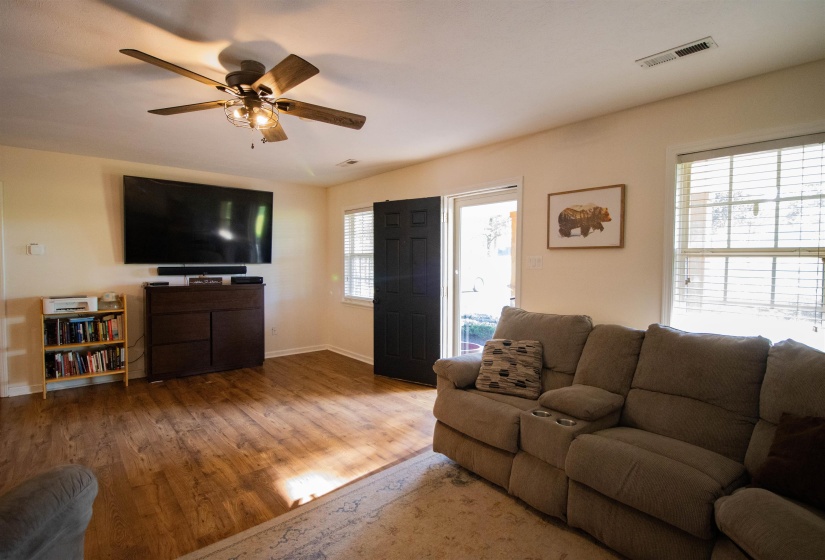 120 CRAIG RD, Ripley, Tennessee 38063-4000, 3 Bedroom Bedrooms, 8 Room Rooms,2 BathroomBathrooms,Residential,For Sale,CRAIG,0,10224330