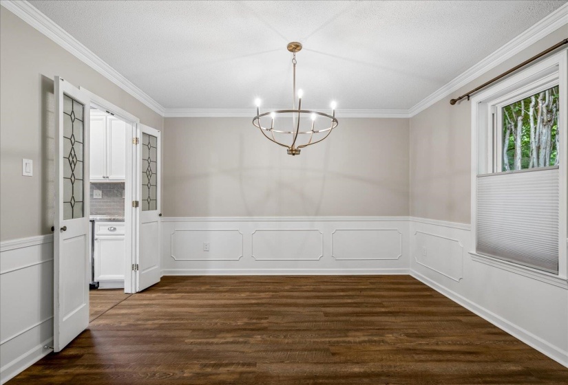1539 RIVERDALE RD, Germantown, Tennessee 38138, 4 Bedroom Bedrooms, 11 Room Rooms,3 BathroomBathrooms,Residential,For Sale,RIVERDALE,0,10228517