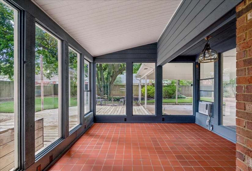 1539 RIVERDALE RD, Germantown, Tennessee 38138, 4 Bedroom Bedrooms, 11 Room Rooms,3 BathroomBathrooms,Residential,For Sale,RIVERDALE,0,10228517