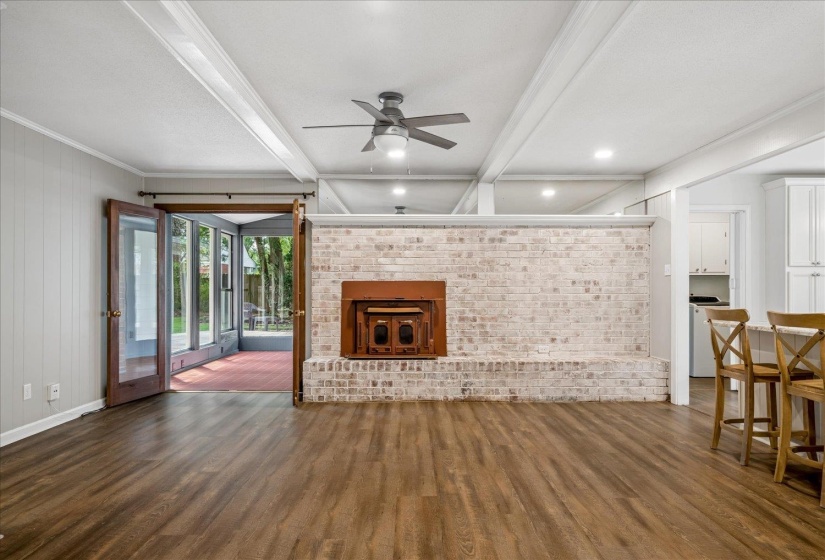 1539 RIVERDALE RD, Germantown, Tennessee 38138, 4 Bedroom Bedrooms, 11 Room Rooms,3 BathroomBathrooms,Residential,For Sale,RIVERDALE,0,10228517