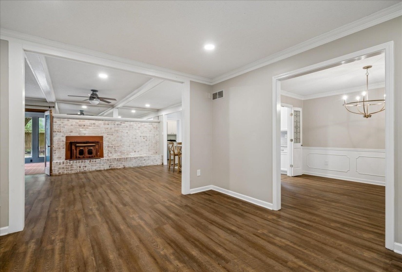 1539 RIVERDALE RD, Germantown, Tennessee 38138, 4 Bedroom Bedrooms, 11 Room Rooms,3 BathroomBathrooms,Residential,For Sale,RIVERDALE,0,10228517