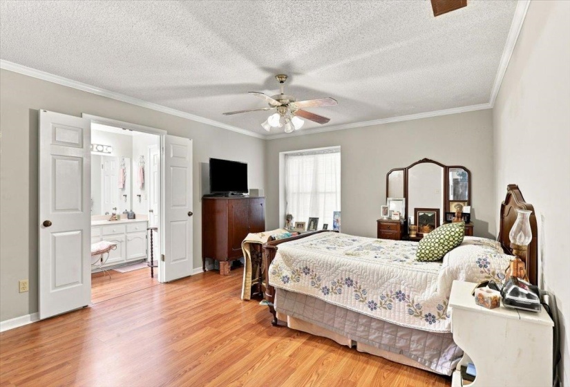 8590 RHONDA CIR, Memphis, Tennessee 38018, 5 Bedroom Bedrooms, 8 Room Rooms,2 BathroomBathrooms,Residential,For Sale,RHONDA,0,10229234